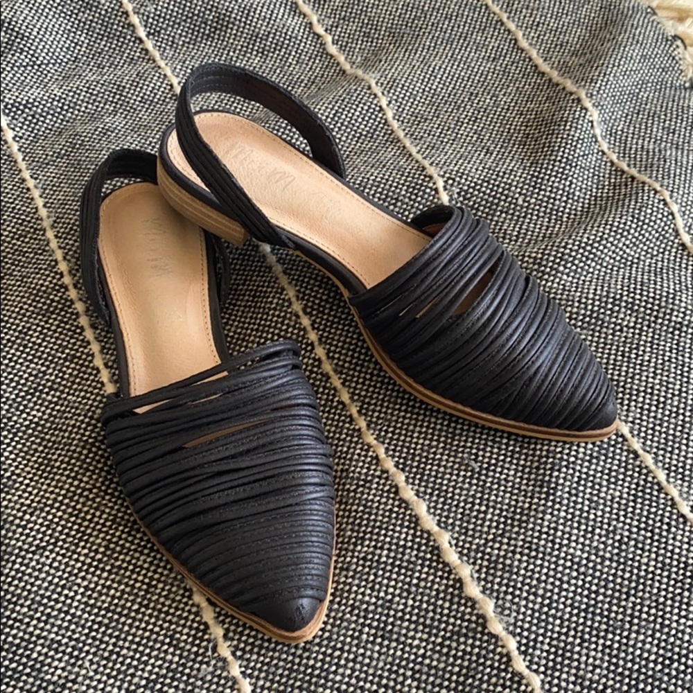 SLIDE SANDAL WITH BACK STRAP